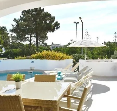 Sleeps 6 Pool Air Con T607862 Villa Vale do Lobo