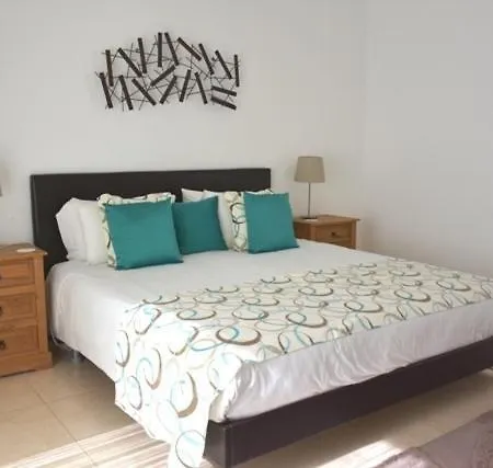 Villa Sleeps 6 Pool Air Con T607862